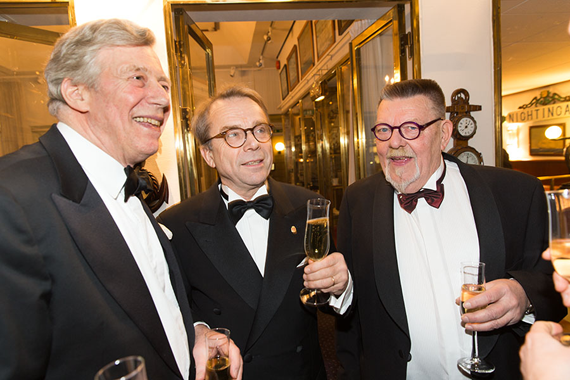 Lars Yngve Johansson på prisutdelningen av det prestigefulla Collectors Award tillsammans med Knut Knutsson och Winston Håkansson, ordförande för Collectors Award som firar 10 år i år