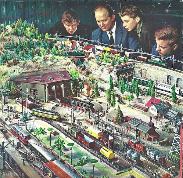 Bild ur Mäklins katalog 1964/65.