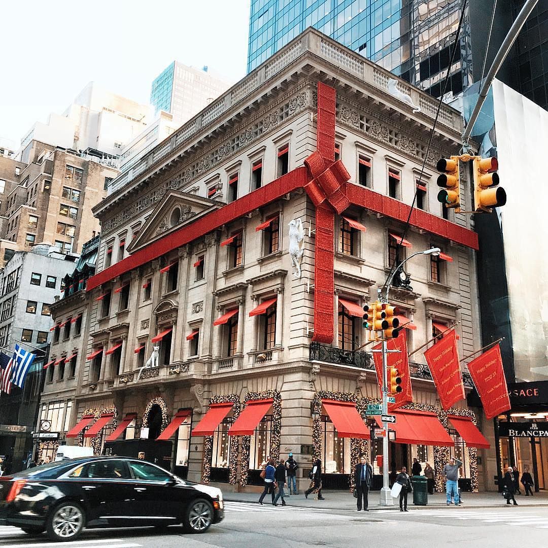 The Cartier flagship store: the Cartier Mansion on Fifth Avenue, New York. Image: Pinterest