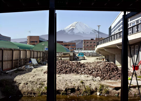 Alain Bublex présenté dans un solo-show Paysage 196 (Fuji travaux), 2015, C-print and diasec on aluminium, 170 x 200 cm Courtesy Galerie GP & N Vallois, Paris